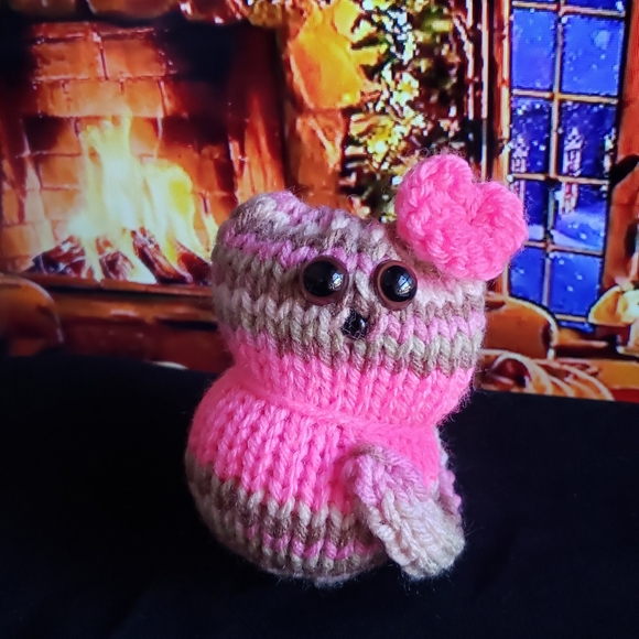 Other - Cute handmade pink camo knit tiny kitty